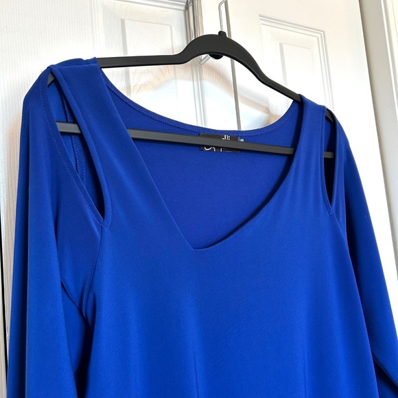 Sympli Nu Focus Asymmetric Hem Cut Out Shoulder 3/4 Sleeve Tunic Cobalt Blue - Picture 5 of 17